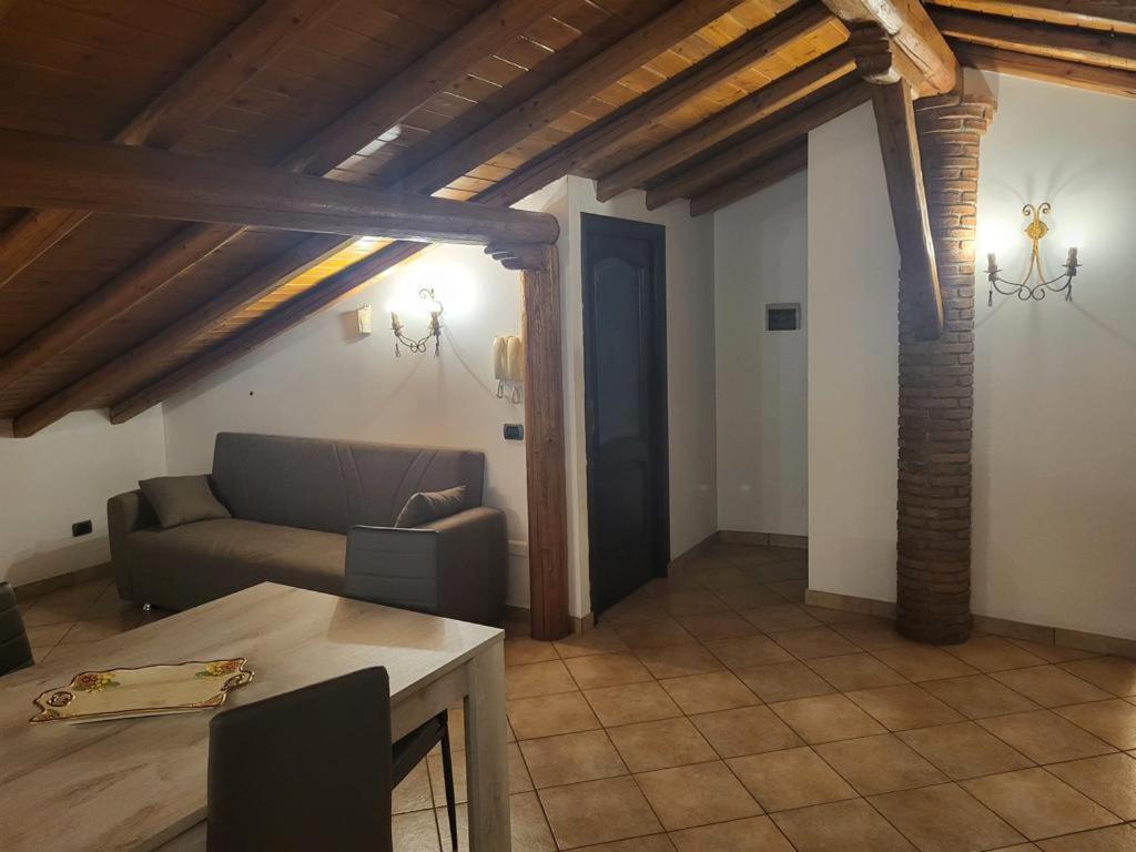 Casa Vacanza Lmt Aci Catena 외부 사진
